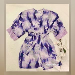 Linea Donatella • Purple Lavender Short Kimono Robe Womens S/M (NWOT)